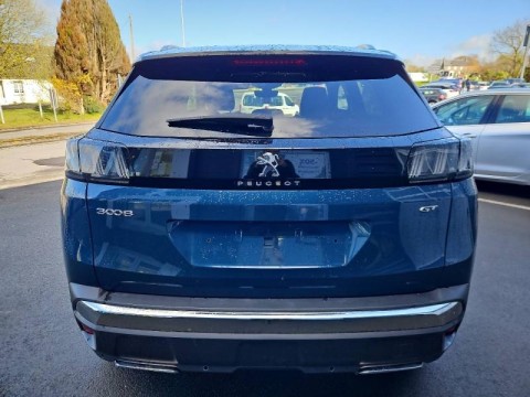 PEUGEOT 3008 1.5 BlueHDi 130ch S&S GT EAT8