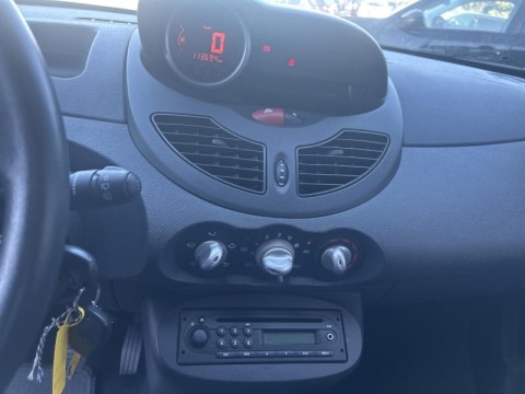 RENAULT Twingo 1.5 dCi 85ch Dynamique