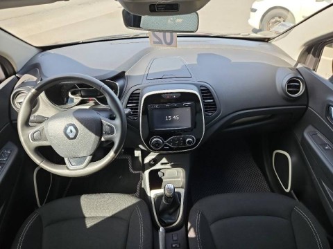 RENAULT Captur 1.5 dCi 90ch Stop&Start energy Intens ecoÂ² Euro6 2016