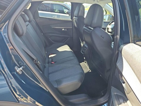 PEUGEOT 3008 1.2 PureTech 130ch S&S Allure EAT8