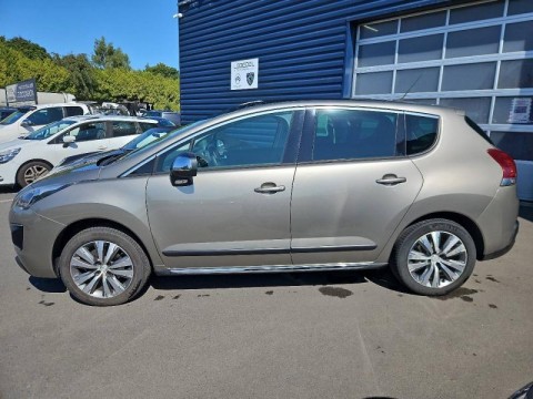 PEUGEOT 3008 1.6 BlueHDi 120ch Allure S&S