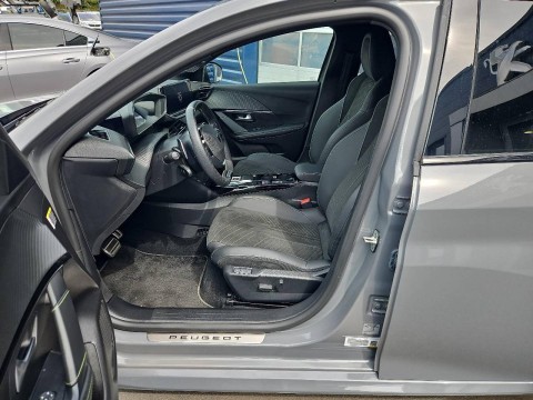 PEUGEOT 208 1.2 Hybrid 136ch GT e-DCS6