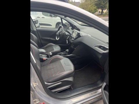 PEUGEOT 2008 1.2 PureTech 110ch Allure S&S EAT6