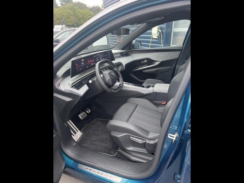PEUGEOT 3008 1.2 Hybrid 145ch GT e-DCS6