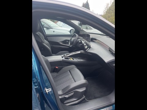 PEUGEOT 3008 1.2 Hybrid 145ch GT e-DCS6