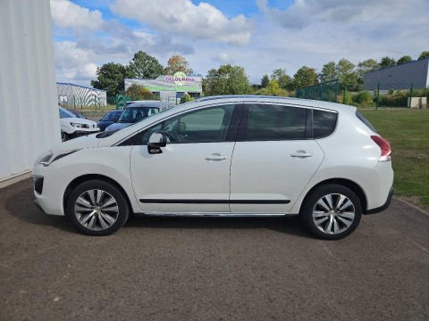 PEUGEOT 3008 1.6 HDi115 FAP Allure