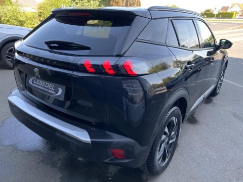 PEUGEOT 2008 1.2 PureTech 100ch S&S Style