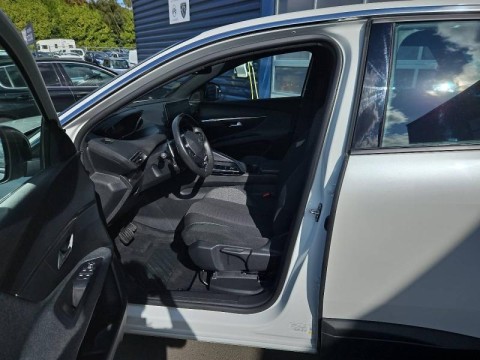PEUGEOT 3008 1.5 BlueHDi 130ch S&S Active Pack EAT8