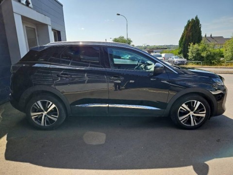 PEUGEOT 3008 1.5 BlueHDi 130ch S&S Allure Pack EAT8