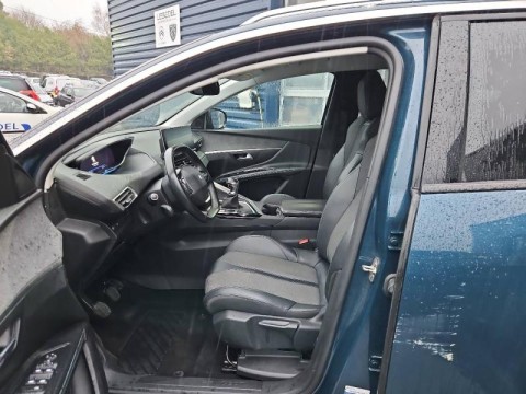 PEUGEOT 5008 1.5 BlueHDi 130ch S&S Allure Pack