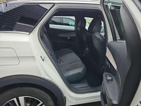 PEUGEOT 3008 1.5 BlueHDi 130ch S&S GT EAT8