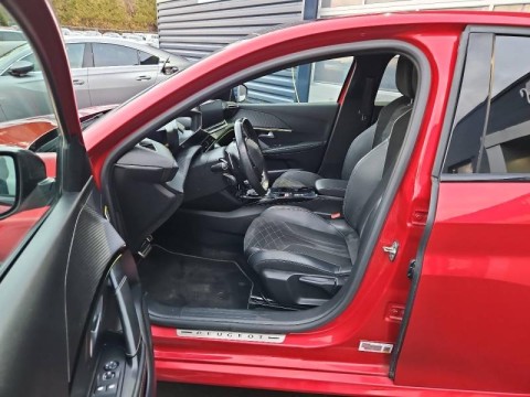 PEUGEOT 208 1.2 PureTech 130ch S&S GT EAT8