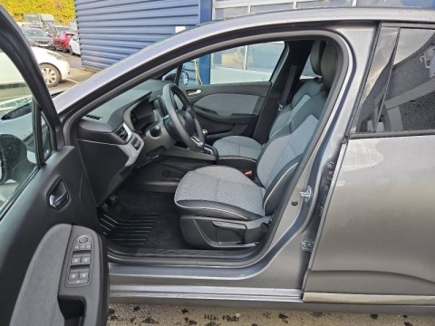 RENAULT Clio 1.0 TCe 90ch Techno - 24