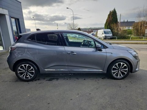 RENAULT Clio 1.0 TCe 90ch Techno - 24