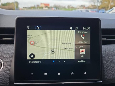 RENAULT Clio 1.0 TCe 90ch Techno - 24