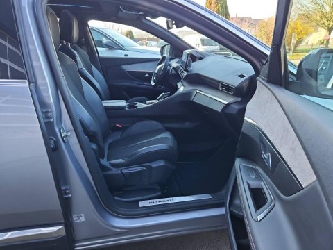 PEUGEOT 3008 1.5 BlueHDi 130ch S&S GT EAT8