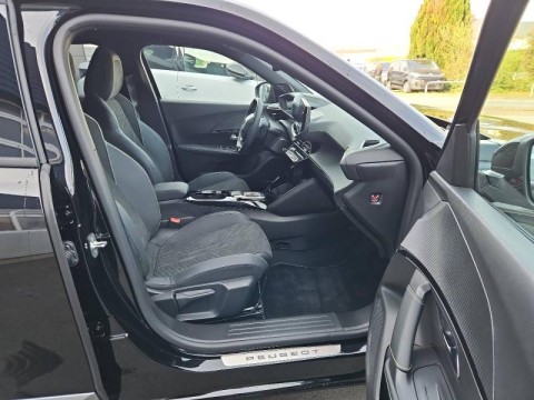 PEUGEOT 2008 1.2 Hybrid 136ch GT e-DCS6